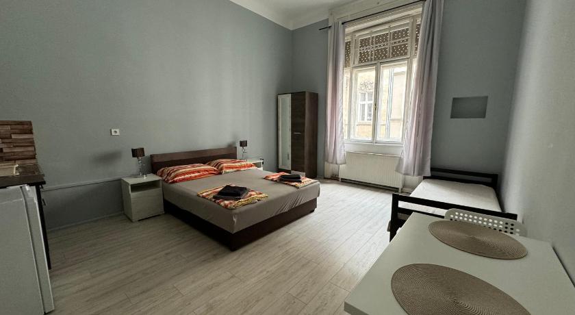Image of Suite 11