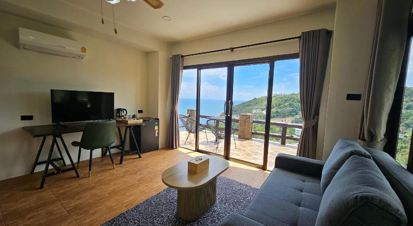 Image of Duplex Sea View with Bathtub 4