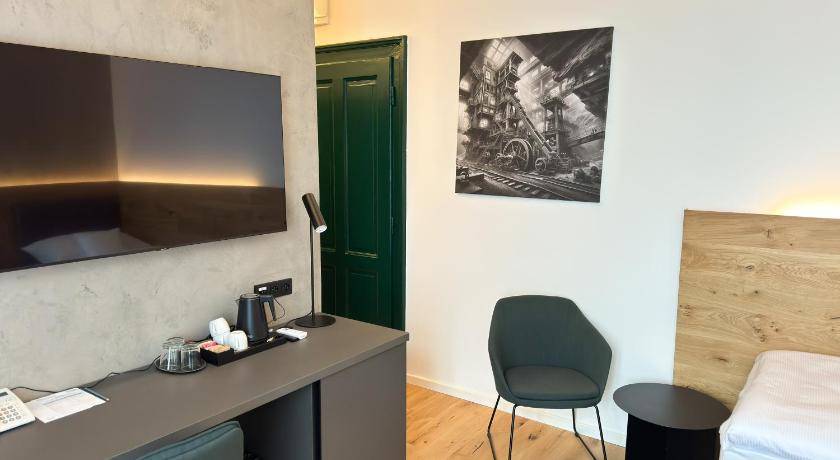 Image of Triple Room in Building B 10