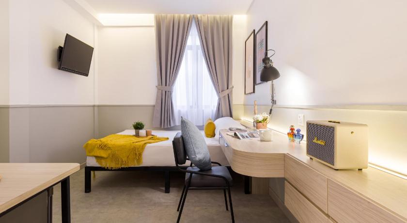 Upstairs Downstairs Co living Bukit Bintang - image 9