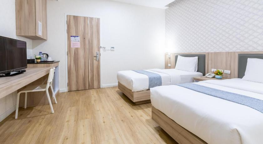 Image of Deluxe Twin Room without Window 0