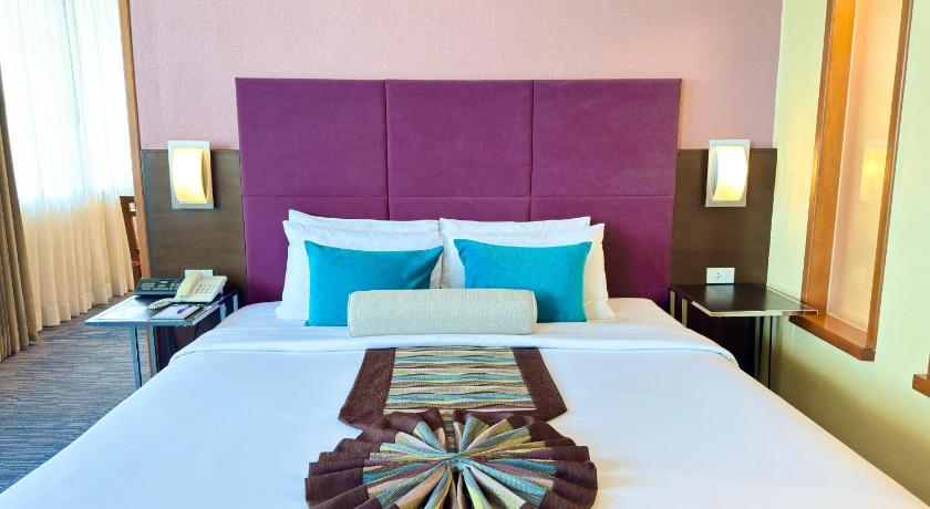 Image of Execuitve Suite 5