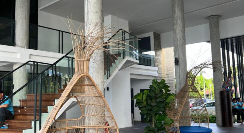 砂玛丹 Sematan Roxy Beach Apartment  5星级 酒店 外观