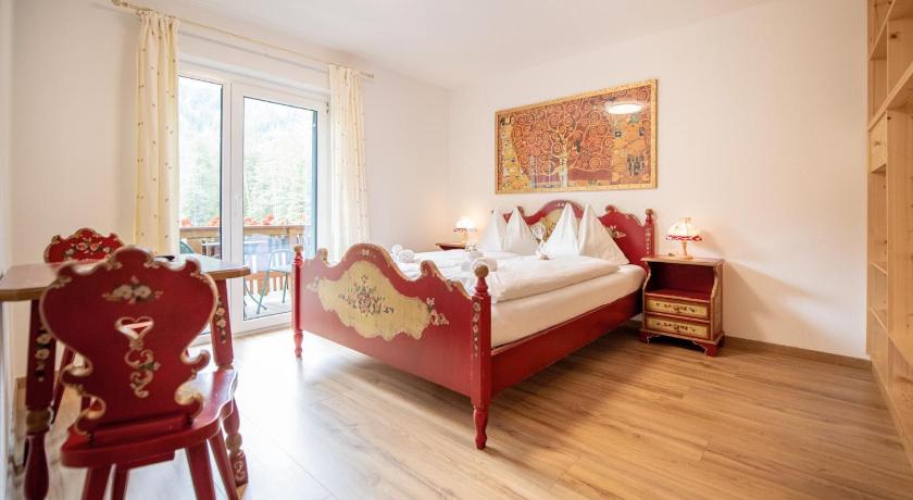 マレーベ Hotel Lago della Creta 3つ星 ホテル ロビー