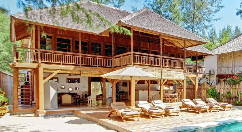 The Gili Beach Resort photo