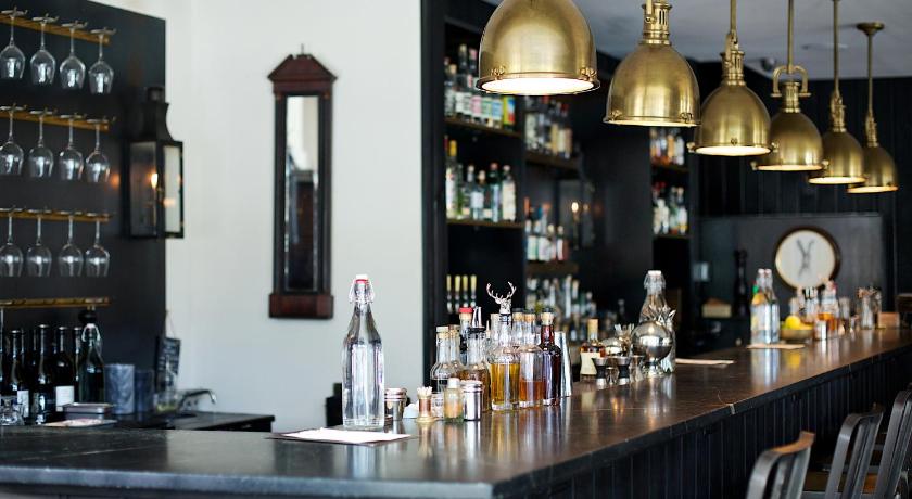 허드슨 (NY) Wm. Farmer and Sons 3성급 숙소 외관