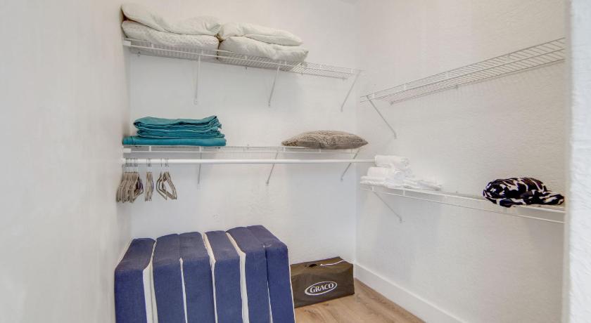 Miami Beach 13th Street, 2 Bedroom by Deco 305- Walk to Beach 4-Star Accommodation exterior