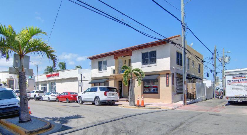Miami Beach 13th Street, 2 Bedroom by Deco 305- Walk to Beach 4-Star Accommodation lobby