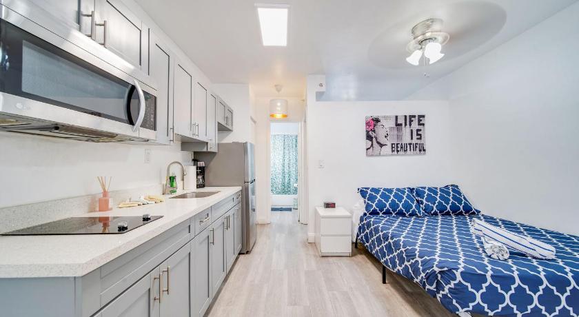 마이애미 비치 (FL) Beachside 1 b/r, w/2 Queen Beds, Ocean Drive SOBE 4성급 숙소 로비