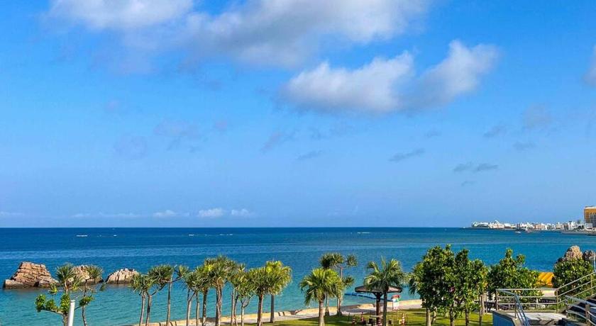 沖縄本島 Paradiso北谷 4つ星 シングルルーム プール