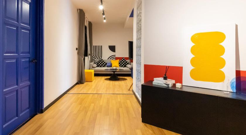 Image of Newly Renovated - Family Suite 14