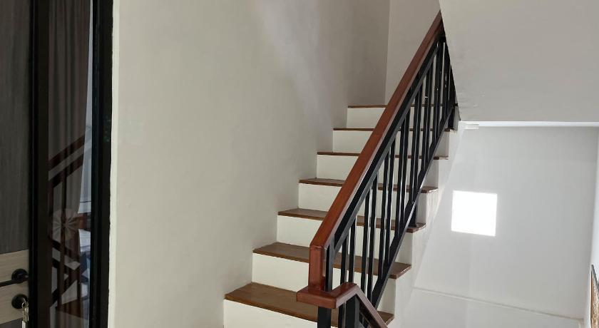 Urbanview Syariah near Stadion Manahan Solo – Surakarta (Solo), SD