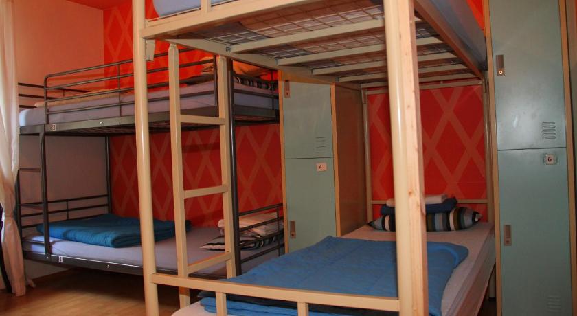 Image of Bunk Bed in Mixed Dormitory Room 1