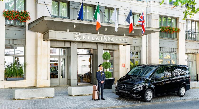 Image of Junior Suite 7