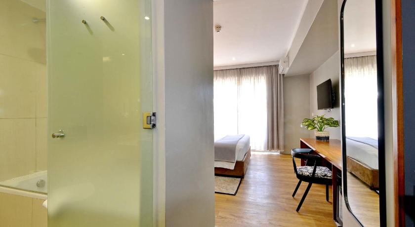 Image of Superior Twin Room 9