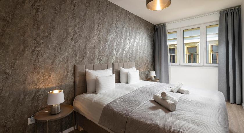Image of Off-Site One-Bedroom Apartment 1