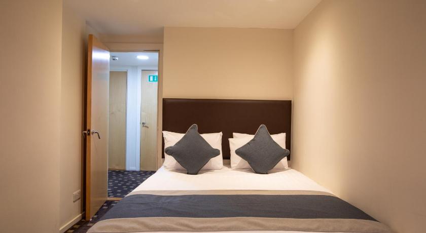 Image of Triple Executive Apartment 11