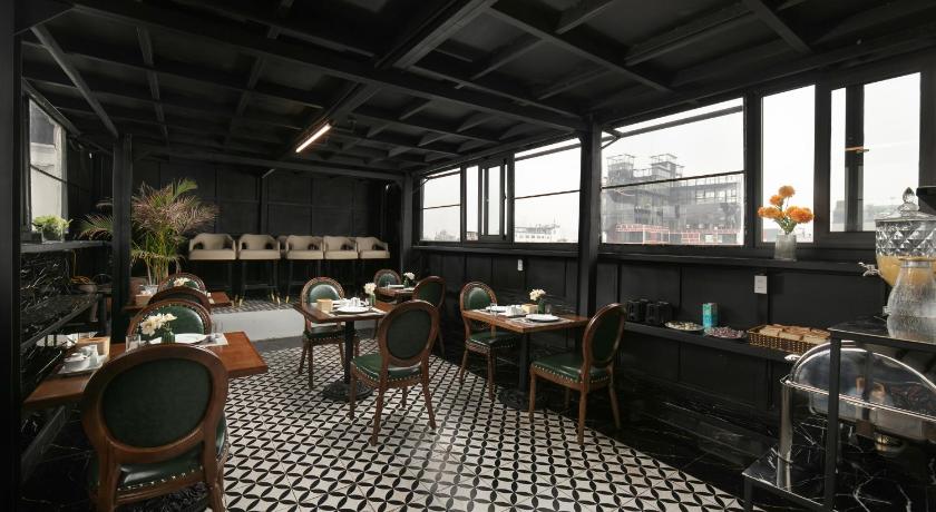 Hanoi Dream Premium Hotel & Spa 4-Star Hotel lobby