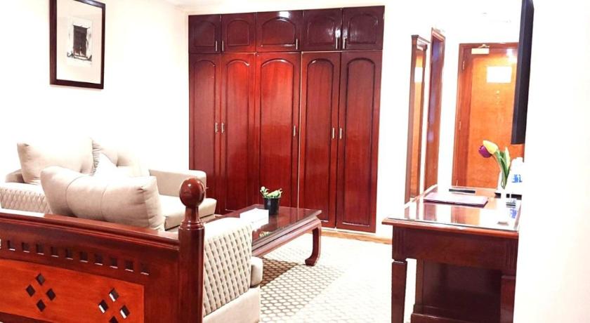 Image of Executive Suite 12