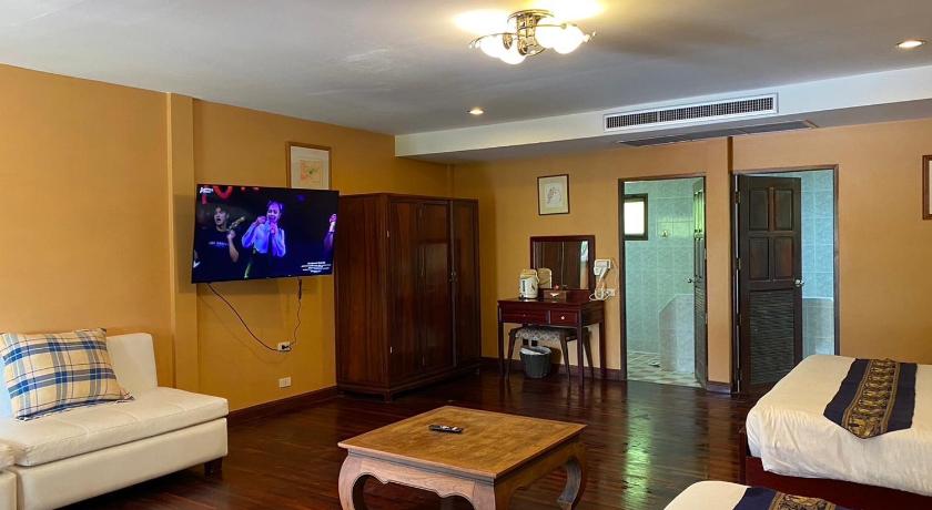 Image of Family Budget Room - No Balcony 6