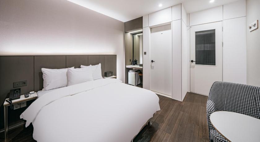 Daegu EXCO Lead Hotel 2-Star Hotel exterior