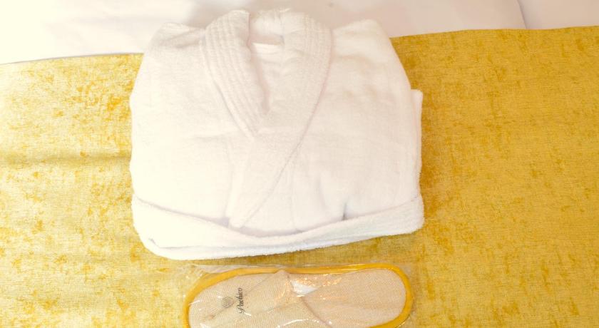 拉瓜尔迪亚 Hotel Pachico 2星级 酒店 套房