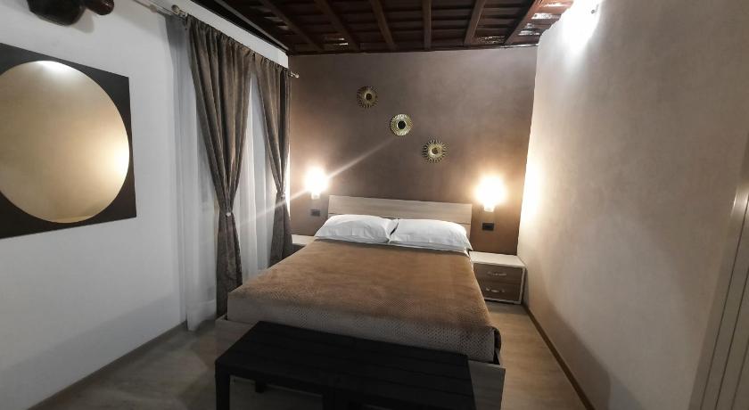 Viccinella House