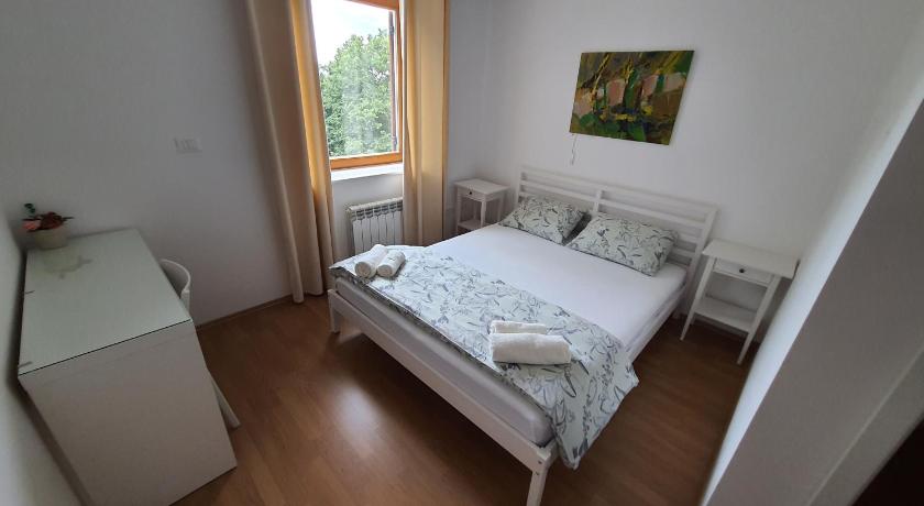 Prenocisca Center Mir In Dobro