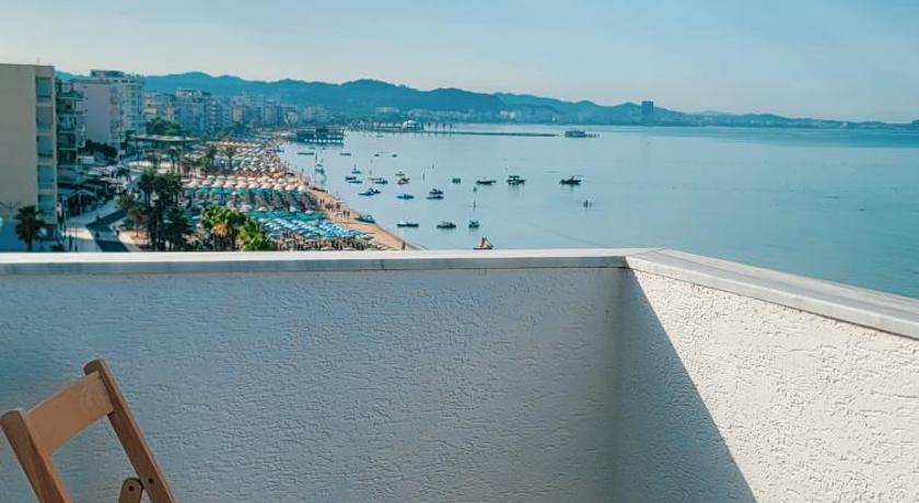 Apolonia Seaside Apartments
