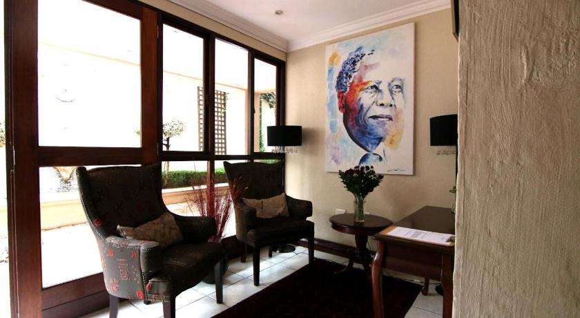 No.66 Sandton - image 8