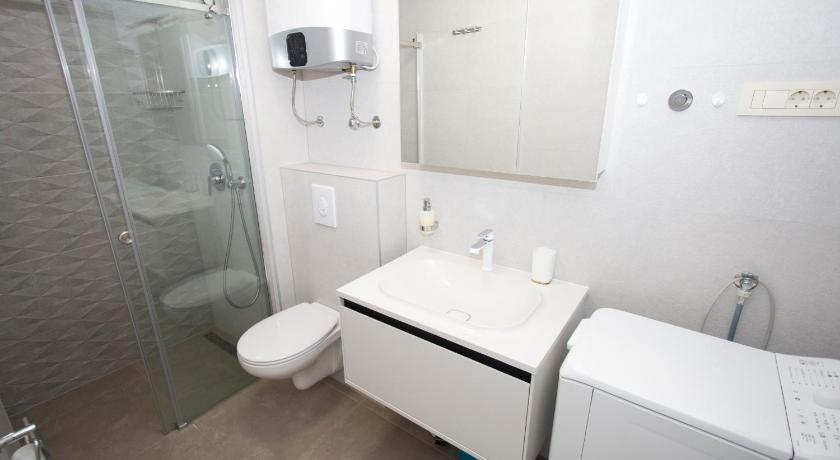 Brand New Apt Vano - image 12