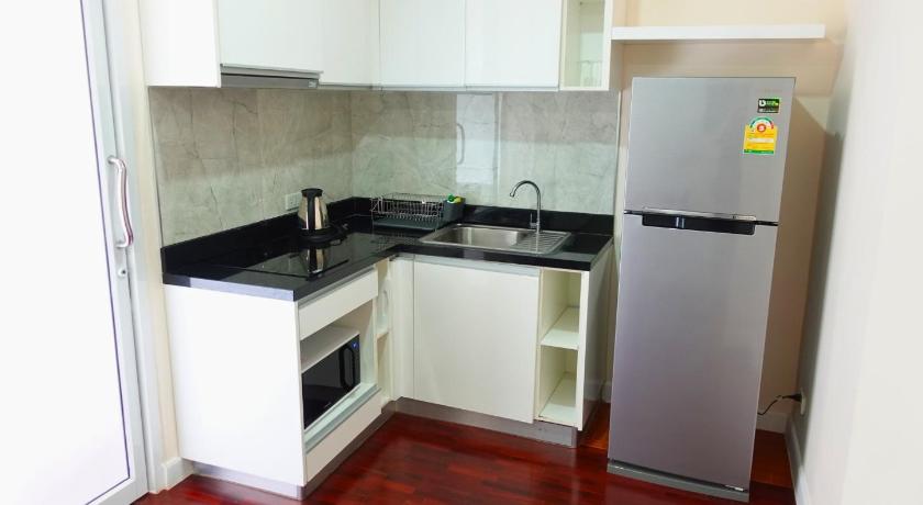 Seastar Hotel And Service Apartment - image 44