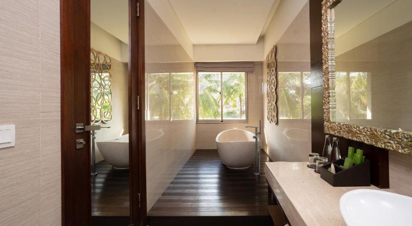 Image of Deluxe Double or Twin Room 3