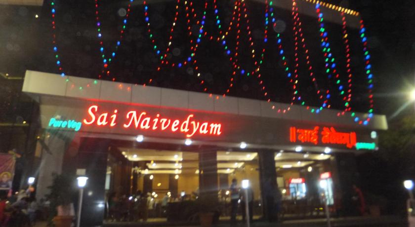 Hotel G-Square Shirdi