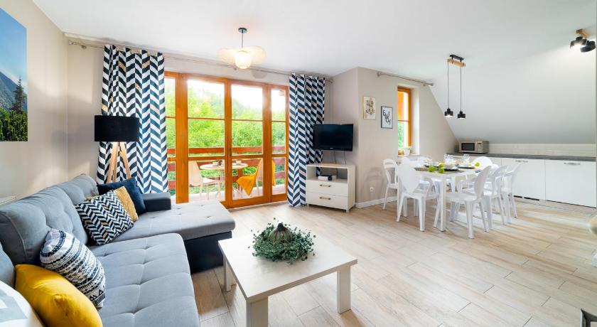 VacationClub - Myśliwska 58 Apartament 2