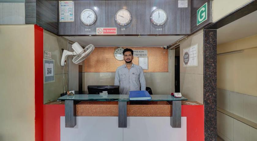 Hotel Icon – Bombay/ Mumbai, KY