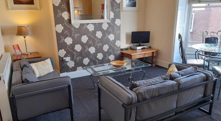 Upwey - image 2