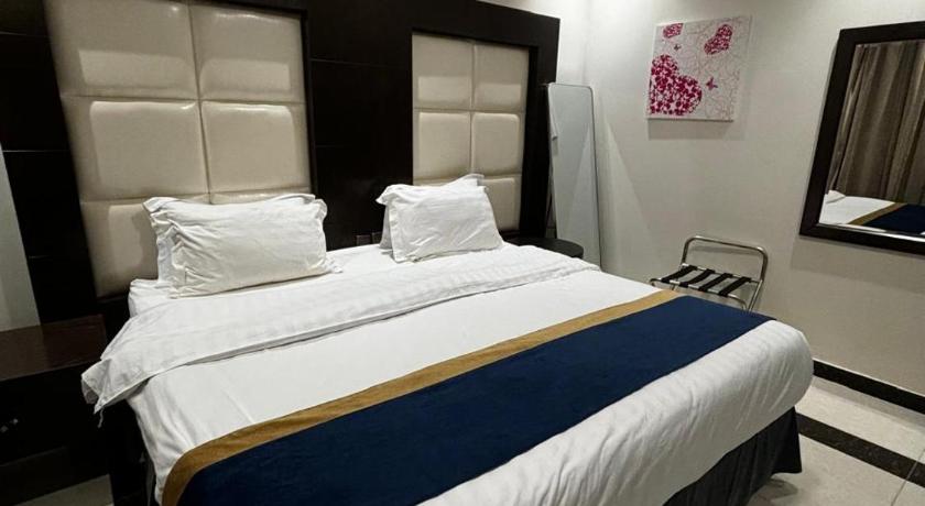 Image of Double or Twin Room 4