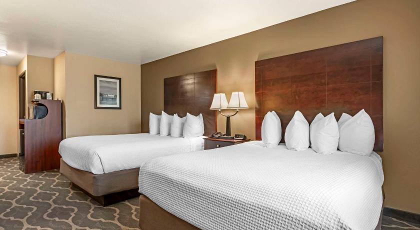 Burleson (TX) Best Western Plus Burleson Inn & Suites 2-Star Hotel restaurant