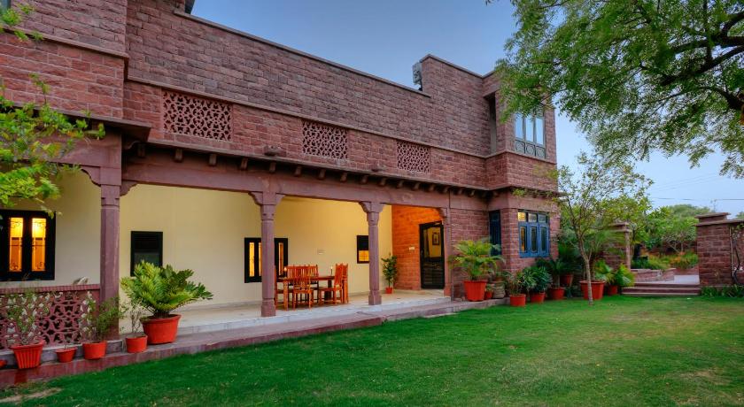Treehouse Raj Bagh A Boutique Heritage Hotel - image 8