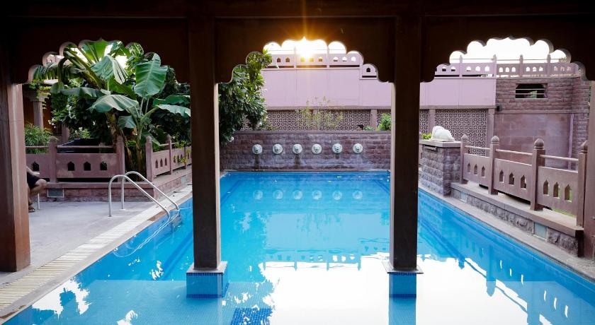Treehouse Raj Bagh A Boutique Heritage Hotel - image 6