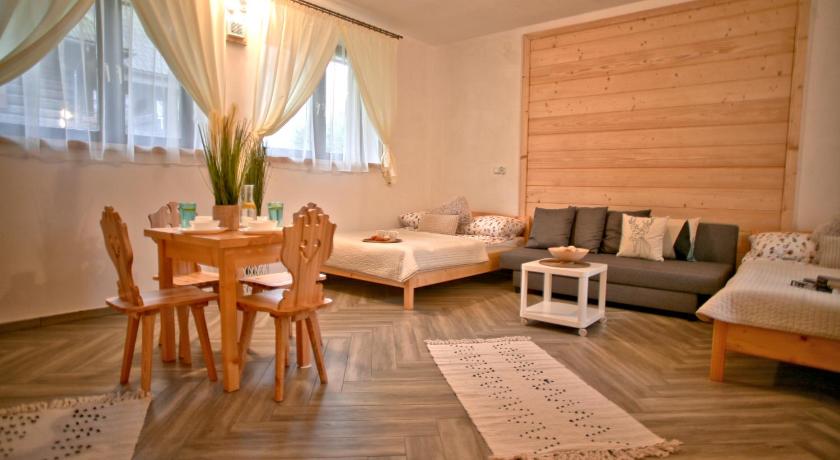 ザコパネ Willa Przy Skoczni 4つ星 ゲストハウス スイート