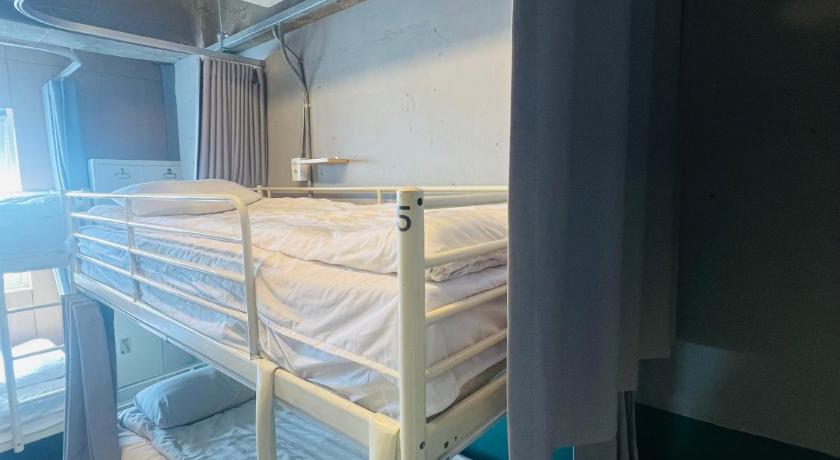 Image of 6-Bed Dormitory -- Mixed 10