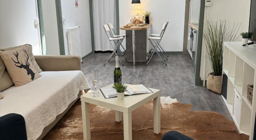 Maison Bacou cité 4 - image 3