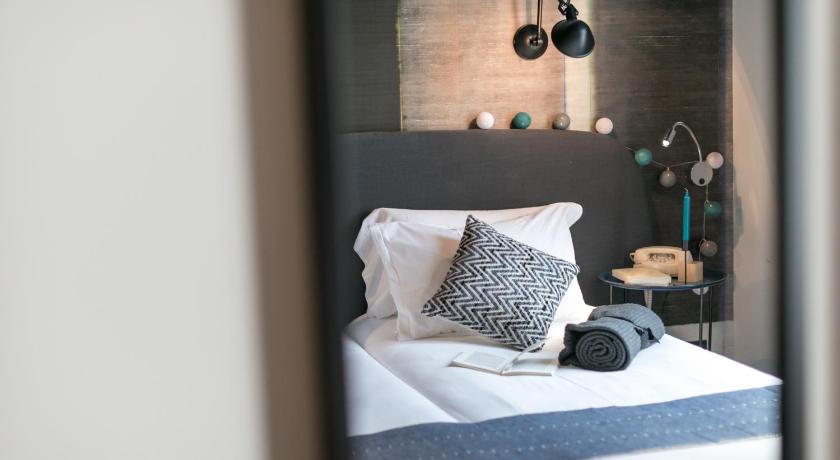 Image of Standard Twin Room 10