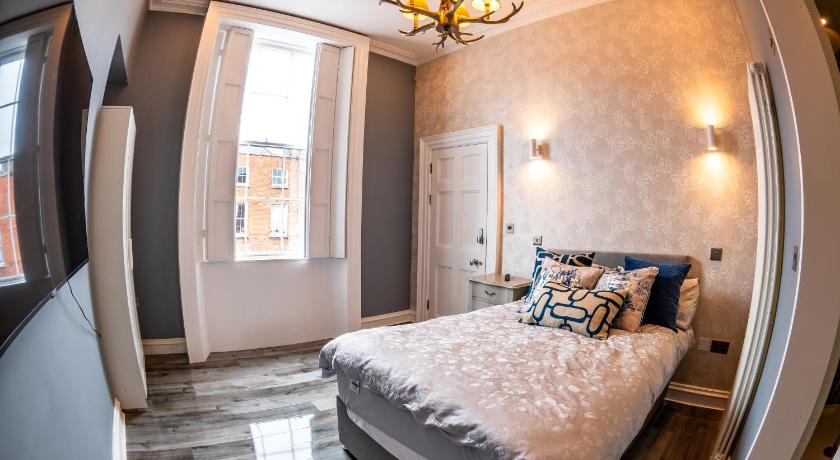 การ์ดิเนอร์ เฮาส์