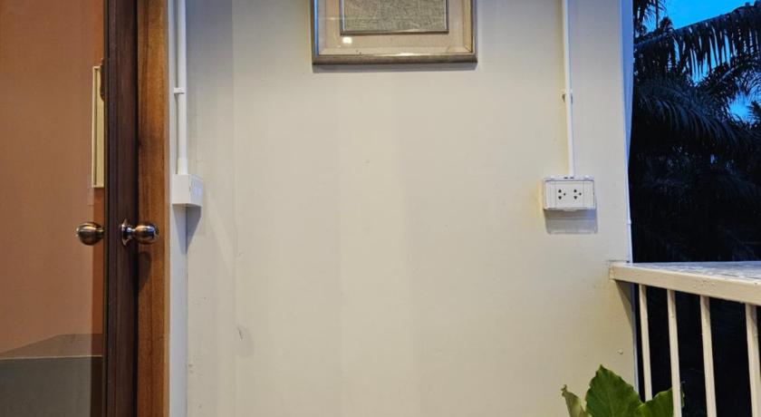 Image of Standard Home 16