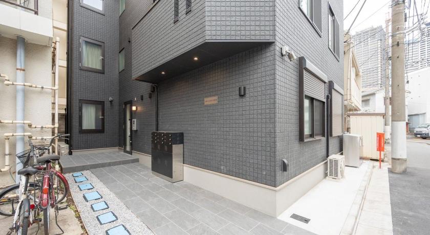 東京 Link Court Shinjuku West 5つ星 宿泊施設 プール