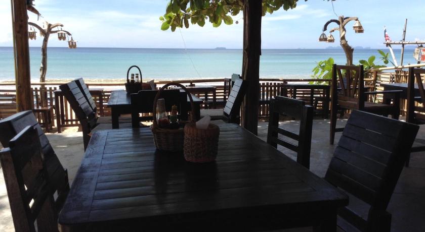 Lanta Cottage - image 3