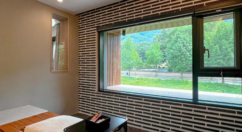 ウルサン Hotel Ganwoljae 2つ星 ホテル ロビー